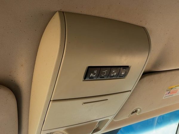 11-16 Town & Country Center Console Dome Light Map Lamp Cubby Black Alx1 — photo 2