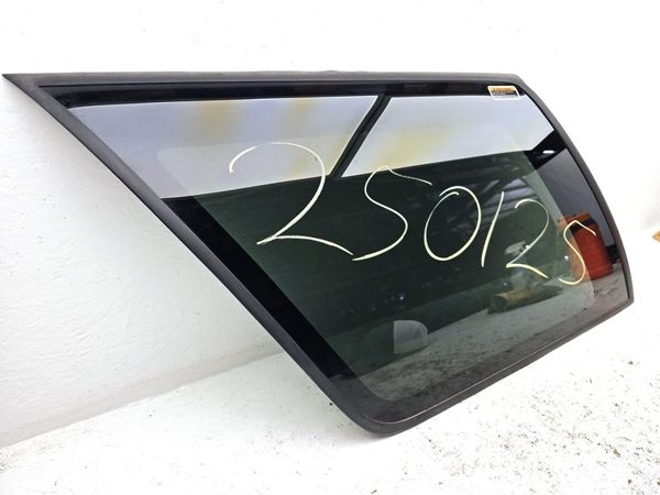 1995-2005 Chevy S10 Blazer Driver Left Rear Quarter Glass Back Side Window Oem — photo 4