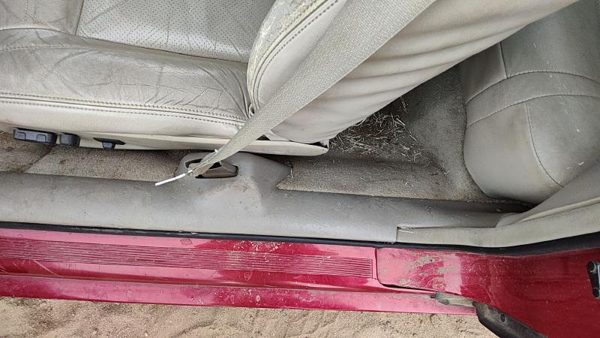 1995-2002 Cadillac Eldorado Driver Left Lower Kick Trim Panel Oem Shale 155 — photo 2