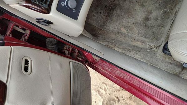1995-2002 Cadillac Eldorado Driver Left Lower Kick Trim Panel Oem Shale 155 — photo 7