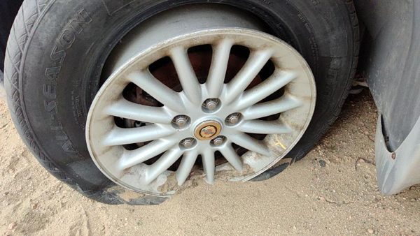 1999-2000 Chrysler Town & Country 16 Aluminum Wheel Oem Factory Rim #4 Rl21wd2aa — photo 1
