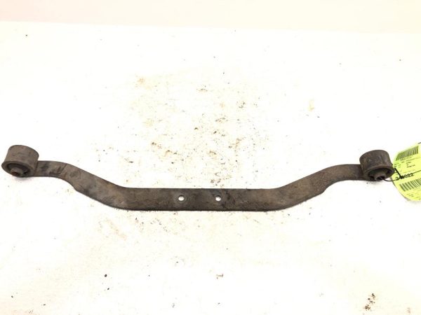 70-71 Nissan Datsun 240Z Rear Differential Crossmember Spring Brace Mount 2.4L — photo 1