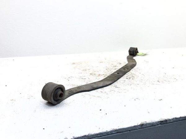 70-71 Nissan Datsun 240Z Rear Differential Crossmember Spring Brace Mount 2.4L — photo 3