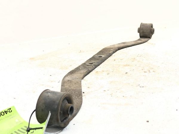 70-71 Nissan Datsun 240Z Rear Differential Crossmember Spring Brace Mount 2.4L — photo 6