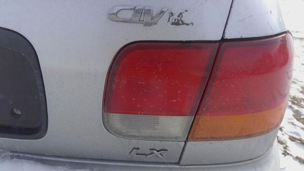 1996-1998 Honda Civic Passenger Right Inner Tail Light Brake Lamp Oem Rear — photo 2