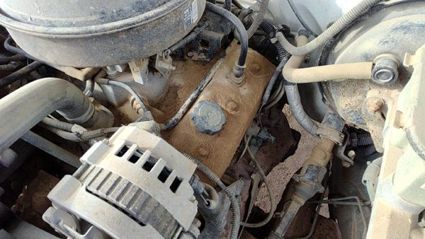 1994-1995 Chevy Silverado 1500 Driver Left Valve Cover Oem 4.3L — photo 1