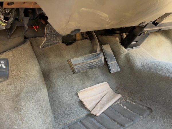 1995-2001 Chevy Lumina Brake Pedal Assembly OEM Automatic 3.1L FWD — photo 2