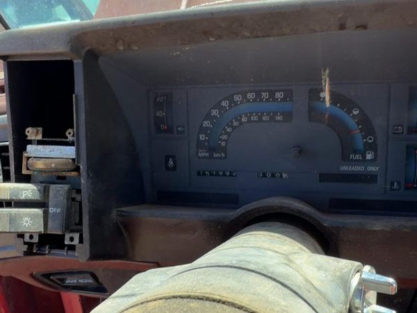 1986-1993 Chevy S10 Pickup Trim Bezel Around Speedometer Oem Dash Surround Panel — photo 2