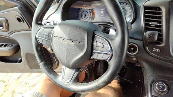 2015 Chrysler 200 Steering Wheel OEM Black X9 5vf131x9aa — photo 5