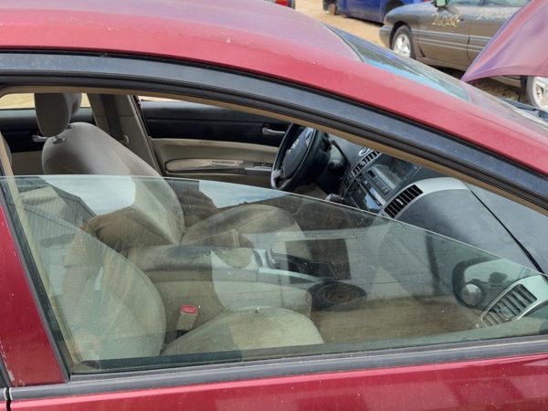 2004-2009 Toyota Prius Passenger Right Front Side Window Door Glass Oem — photo 2