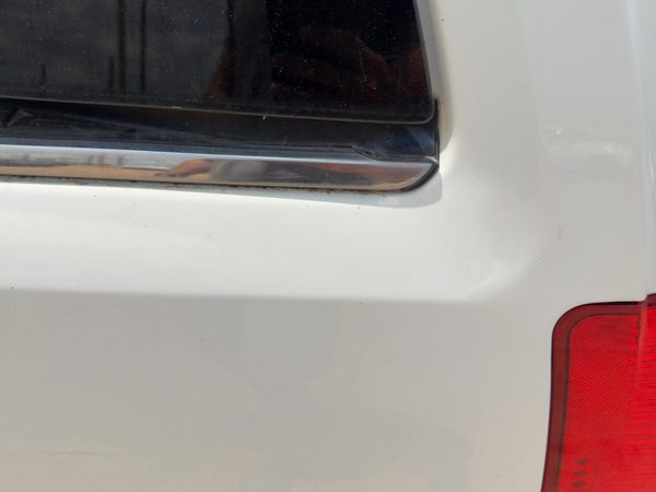 08-16 Chrysler Town and Country Driver Left Quarter Panel Moulding Chrome OEM — photo 3