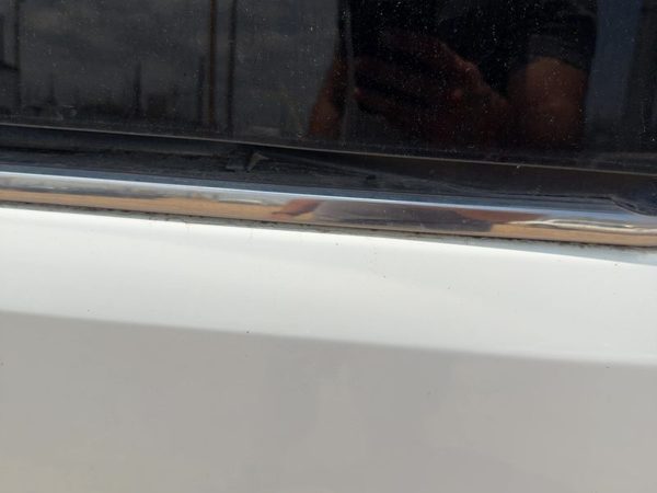 08-16 Chrysler Town and Country Driver Left Quarter Panel Moulding Chrome OEM — photo 7