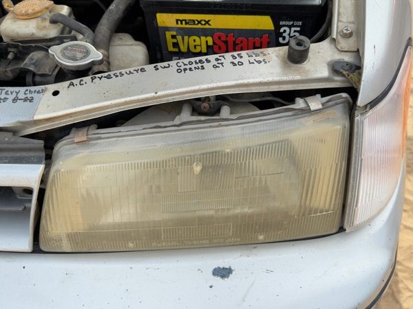 1990-1991 Subaru Legacy Driver Left Head Light Oem Front Lamp 225457 — photo 1