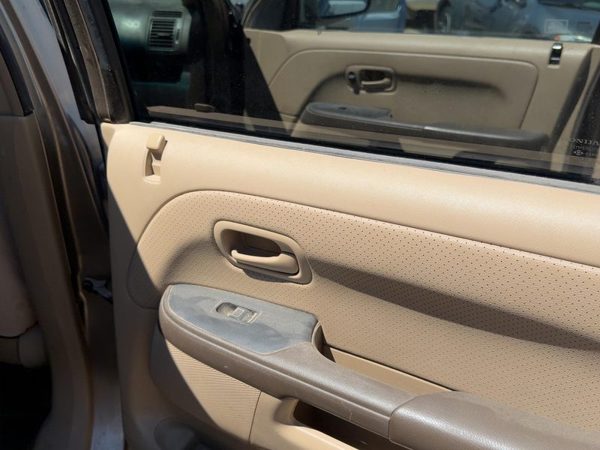 2005-2006 Honda Crv Passenger Right Rear Door Trim Panel With Switches Back Tan — photo 4