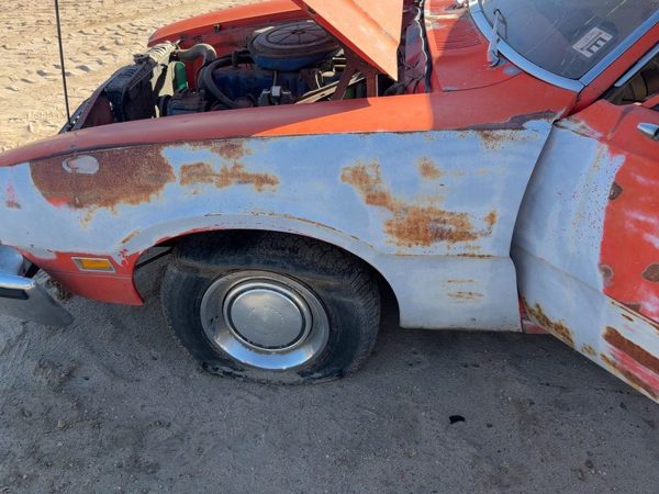 1975-1977 Ford Maverick Driver Left Front Fender Oem Orange D7Dz16006B — photo 1