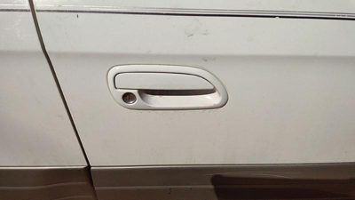 2000-2004 Legacy Outback Passenger Right Front Outside Door Handle Oem White 8Y3
