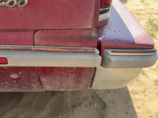 1986-1988 Olds 88 Driver Left Rear Moulding On Quarter Panel Oem — photo 5