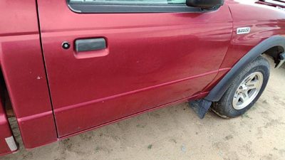 1999 Mazda B2500 Front Door RH Red Fl