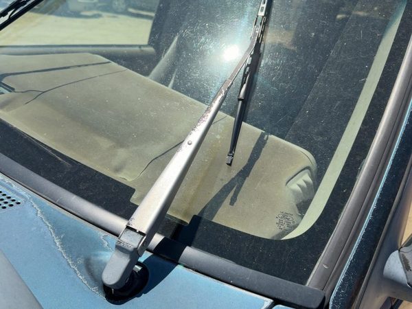94 Ford Explorer 2 Dr Back Glass Wiper Arm Oem Rear Window Blade Liftgate Hatch — photo 3