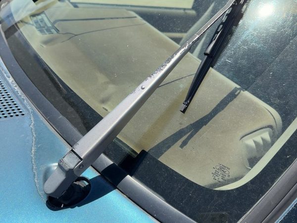94 Ford Explorer 2 Dr Back Glass Wiper Arm Oem Rear Window Blade Liftgate Hatch — photo 1