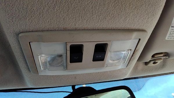 2010 Ford Focus Center Overhead Console Oem Dome Light Map Lamp Gray Gs — photo 1