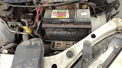 2000-04 Focus Station Wagon Complete Battery Box Mount Tray Hold Down 2.0L Dohc