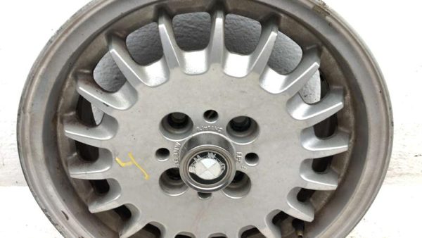 1987-1991 Bmw 325I 14" Aluminum Wheel Oem Factory Rim Silver 14X6 #4 1125688 — photo 6