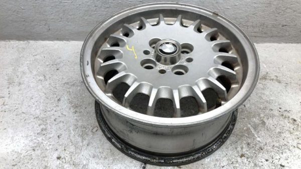 1987-1991 Bmw 325I 14" Aluminum Wheel Oem Factory Rim Silver 14X6 #4 1125688 — photo 8
