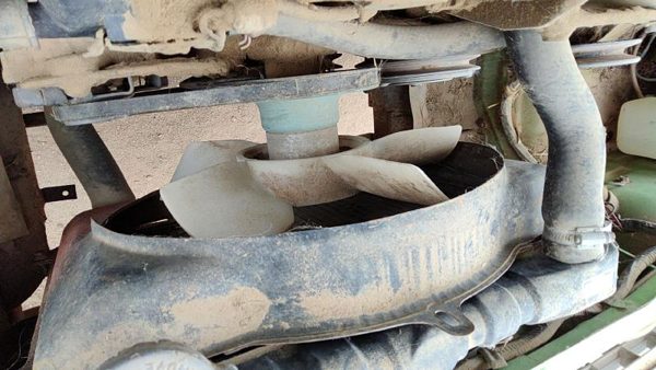77-79 Ford Courier Complete Cooling Fan Blade Assembly With Clutch Oem — photo 2