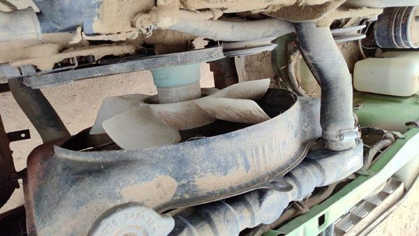 77-79 Ford Courier Complete Cooling Fan Blade Assembly With Clutch Oem — photo 3