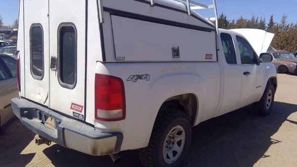 2013 GMC Sierra — vehicle photo 6