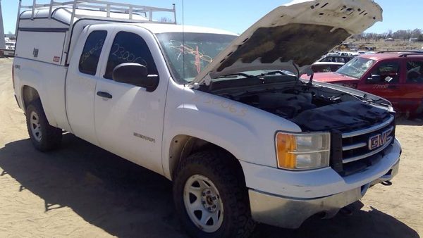 2013 GMC Sierra — vehicle photo 7
