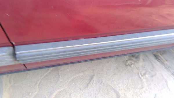 89-91 Olds Eighty Eight Passenger Right Front Moulding From Door Oem Trim Strip — photo 8