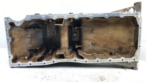 2003-2009 Chevy Trail Blazer Engine Oil Pan With Good Drain Plug Oem 4.2L — photo 11