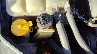 2004-2005 Mazda 3 Electric Power Steering Pump Motor With Reservoir Oem