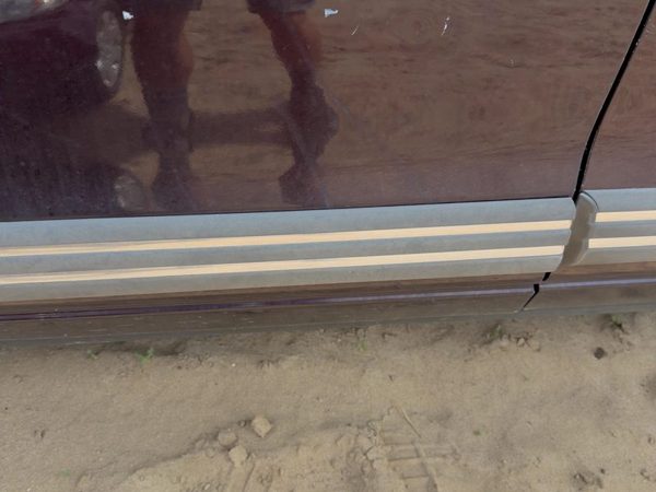 1992-1995 Olds Eighty Eight Driver Left Front Moulding From Door Oem — photo 4