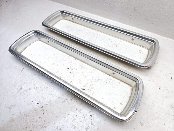 1964 Ford Thunderbird Coupe Pair Chrome Tail Light Trim Bezel Surround Oem — photo 5