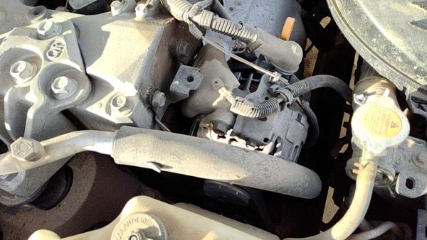 07-10 Nissan Altima Mount Bracket Set For Alternator Oem — photo 2