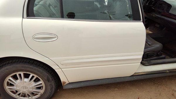 2004 Buick LeSabre Rear Door RH White 40U — photo 2