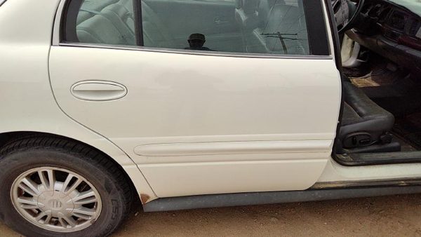 2004 Buick LeSabre Rear Door RH White 40U — photo 3