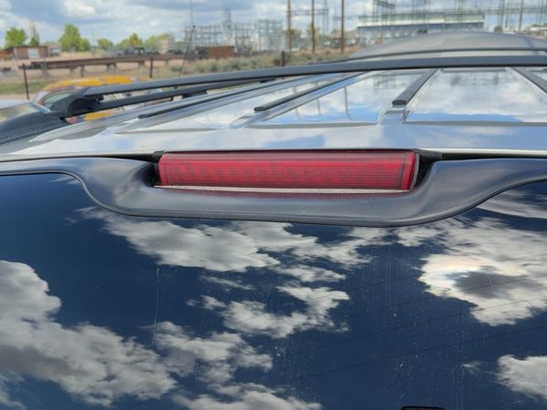 00-06 Chevy Suburban Third Brake Light Middle Lamp Oem — photo 2