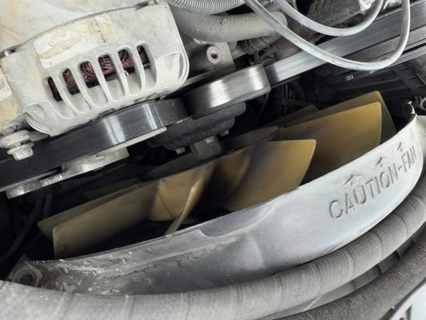 96-05 Chevy S10 Blazer Complete Cooling Fan Blade Assembly With Clutch Oem 4.3L — photo 4