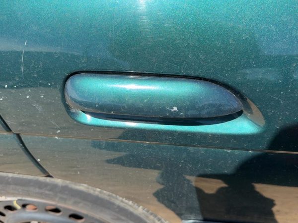 95-01 Chevy Lumina Passenger Right Rear Outside Door Handle OEM Jasper Green 56U — photo 2