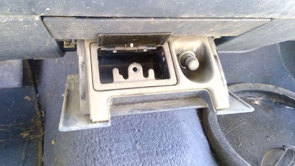 1991-1993 Chevy Caprice Ash Tray Assembly Oem Slide Out Dash Blue 12501043 — photo 5