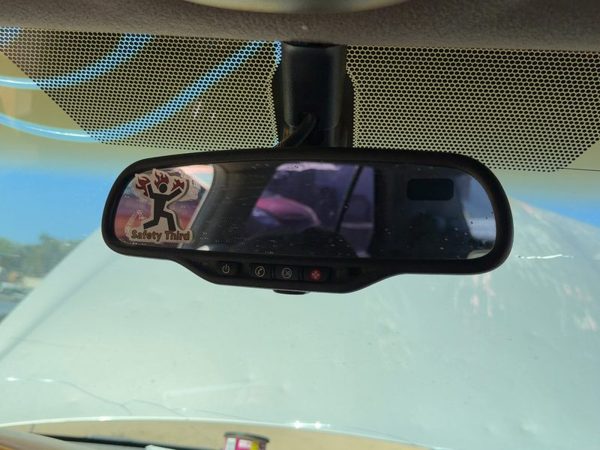 2005 Cadillac Deville Rear View Mirror — photo 3