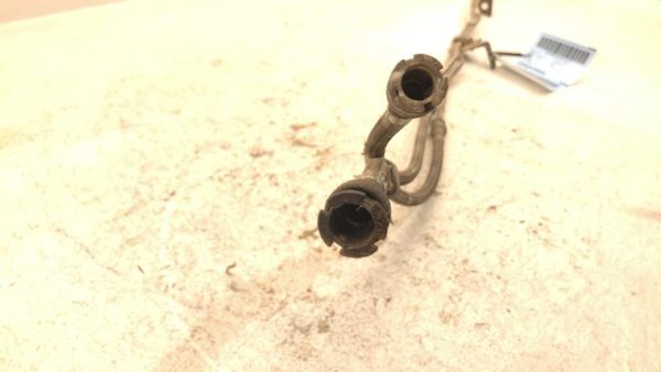 1993 Jeep Grand Cherokee Pair Of Fuel Lines From Engine To Gas Tank 5.2L At 4X4 — photo 3