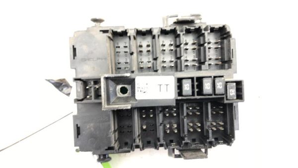 2011 Gmc Sierra 07-13 Cabin Fuse Box Relay Junction Panel Oem 20813086 — photo 9