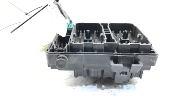 2011 Gmc Sierra 07-13 Cabin Fuse Box Relay Junction Panel Oem 20813086 — photo 6