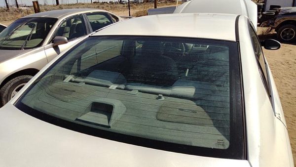2002-2006 Nissan Altima Back Glass Rear Window Oem 797128J000 — photo 1