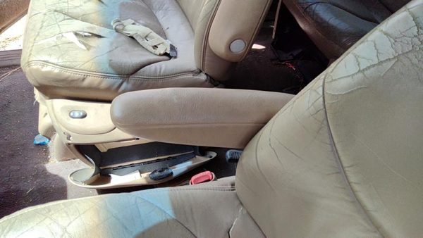 1996-2000 Chrysler Town & Country Driver Left Front Arm Rest Side Seat Oem Tan — photo 3